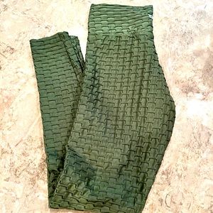 Booty by Brabants chrome green leggings